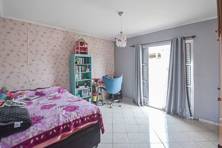 Casa à venda com 150m², 2 quartos e 2 vagas Casa à venda com 150m², 2 quartos e 2 vagasQuarto 2