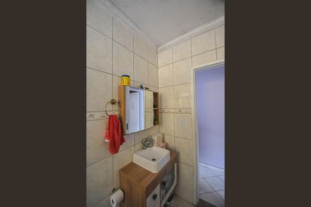 Casa à venda com 150m², 2 quartos e 2 vagas Casa à venda com 150m², 2 quartos e 2 vagasBanheiro