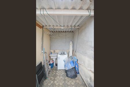 Casa à venda com 150m², 2 quartos e 2 vagas Casa à venda com 150m², 2 quartos e 2 vagasÁrea de Serviço