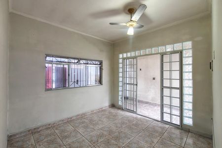 Sala de casa de condomínio para alugar com 1 quarto, 50m² em Parque Continental, São Vicente