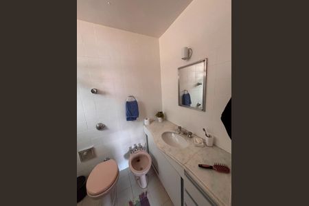 Apartamento à venda com 160m², 4 quartos e 2 vagas Apartamento à venda com 160m², 4 quartos e 2 vagasFoto 22