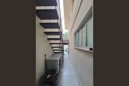 Casa para alugar com 170m², 3 quartos e 2 vagas Casa para alugar com 170m², 3 quartos e 2 vagascorredor