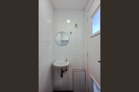 Apartamento à venda com 79m², 3 quartos e 2 vagas Apartamento à venda com 79m², 3 quartos e 2 vagasBanheiro de serviço