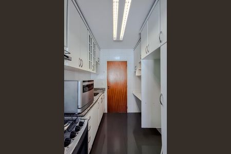 Apartamento à venda com 79m², 3 quartos e 2 vagas Apartamento à venda com 79m², 3 quartos e 2 vagasCozinha