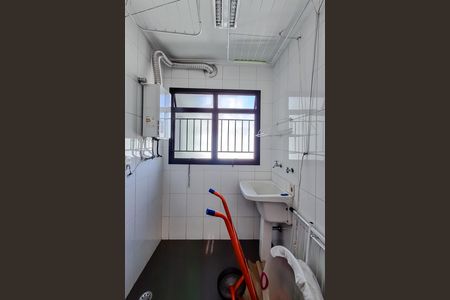 Apartamento à venda com 79m², 3 quartos e 2 vagas Apartamento à venda com 79m², 3 quartos e 2 vagasÁrea de Serviço