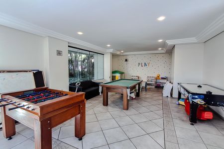 Apartamento à venda com 79m², 3 quartos e 2 vagas Apartamento à venda com 79m², 3 quartos e 2 vagasSalão de jogos