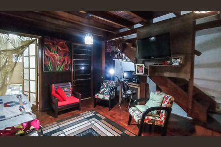 Sala  de casa à venda com 3 quartos, 60m² em Centro Histórico, Porto Alegre