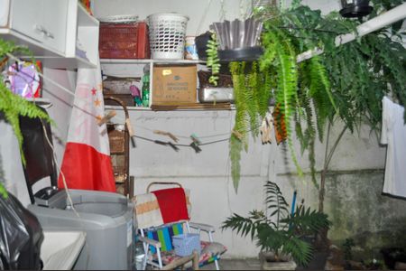 Casa à venda com 60m², 3 quartos e sem vaga Casa à venda com 60m², 3 quartos e sem vagaQuintal