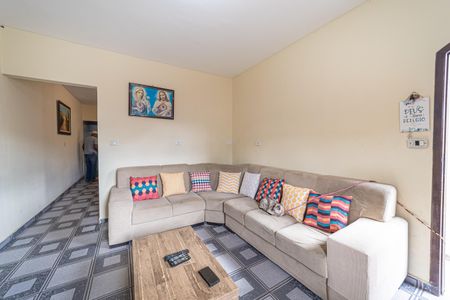 Sala de casa à venda com 4 quartos, 210m² em Cangaiba, São Paulo