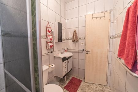 Casa à venda com 370m², 4 quartos e 3 vagas Casa à venda com 370m², 4 quartos e 3 vagasBanheiro