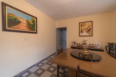 Sala de Jantar de casa à venda com 4 quartos, 210m² em Cangaiba, São Paulo