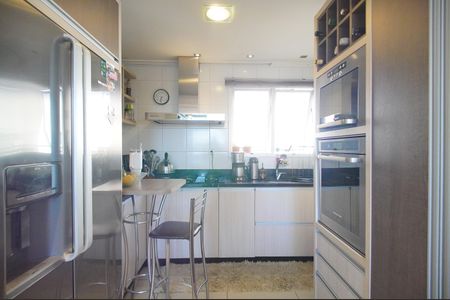 Apartamento à venda com 74m², 3 quartos e 1 vagaCozinha