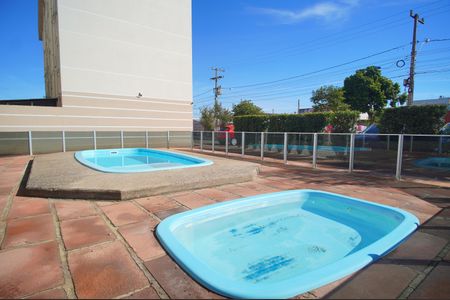 Apartamento à venda com 74m², 3 quartos e 1 vagaÁrea comum - Piscina