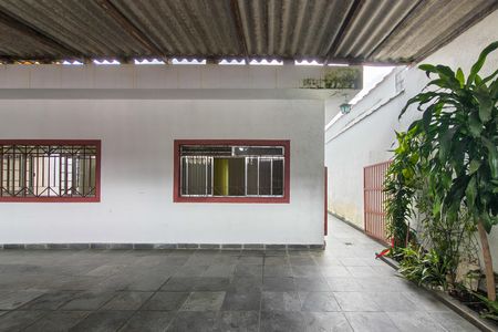 Casa de condomínio para alugar com 90m², 2 quartos e 2 vagasFachada