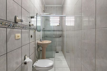 Casa de condomínio para alugar com 90m², 2 quartos e 2 vagasBanheiro 
