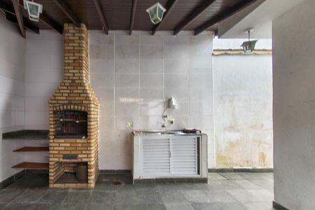 Casa de condomínio para alugar com 90m², 2 quartos e 2 vagasChurrasqueira