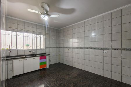 Casa de condomínio para alugar com 90m², 2 quartos e 2 vagasCozinha 