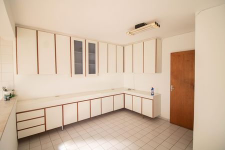 Casa para alugar com 150m², 2 quartos e sem vaga Casa para alugar com 150m², 2 quartos e sem vagaCOZINHA E SALA DE JANTAR