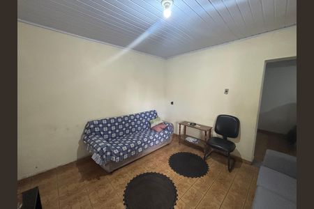 Casa à venda com 210m², 3 quartos e 3 vagas Casa à venda com 210m², 3 quartos e 3 vagasSala