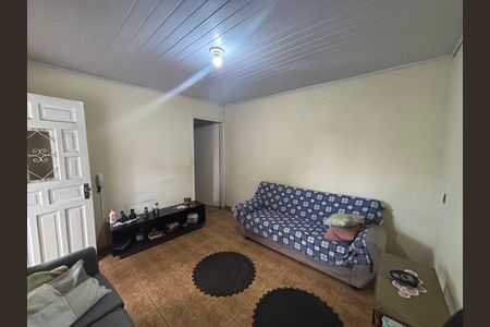 Casa à venda com 210m², 3 quartos e 3 vagas Casa à venda com 210m², 3 quartos e 3 vagasSala