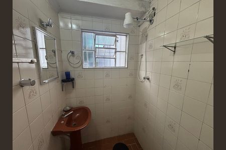 Casa à venda com 210m², 3 quartos e 3 vagas Casa à venda com 210m², 3 quartos e 3 vagasBanheiro 1