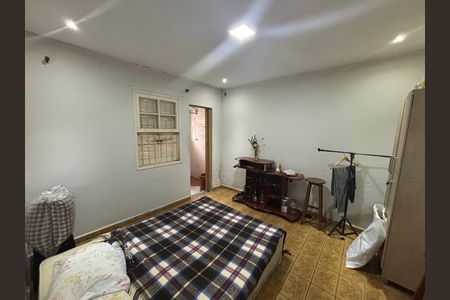 Casa à venda com 210m², 3 quartos e 3 vagas Casa à venda com 210m², 3 quartos e 3 vagasQuarto 1