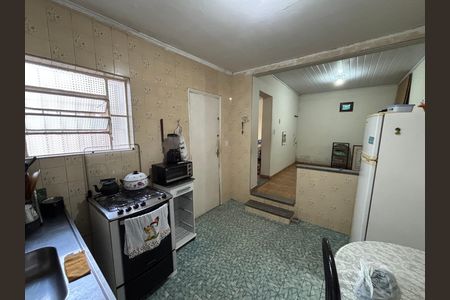 Casa à venda com 210m², 3 quartos e 3 vagas Casa à venda com 210m², 3 quartos e 3 vagasCozinha