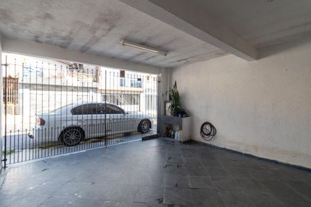Casa à venda com 126m², 2 quartos e 2 vagas Casa à venda com 126m², 2 quartos e 2 vagasGaragem