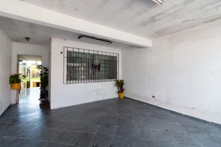 Casa à venda com 126m², 2 quartos e 2 vagas Casa à venda com 126m², 2 quartos e 2 vagasGaragem