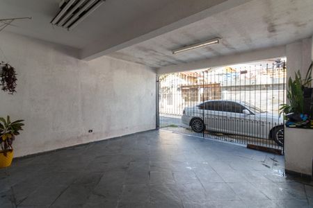 Casa à venda com 126m², 2 quartos e 2 vagas Casa à venda com 126m², 2 quartos e 2 vagasGaragem