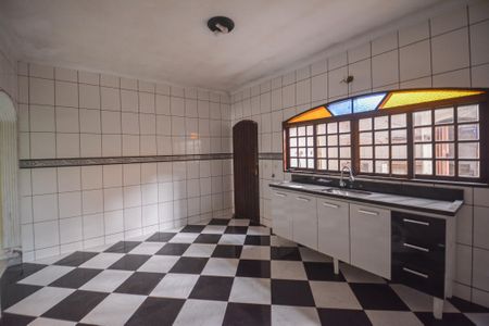 Casa para alugar com 195m², 3 quartos e 2 vagas Casa para alugar com 195m², 3 quartos e 2 vagasCozinha