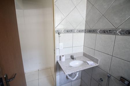 Casa para alugar com 250m², 2 quartos e 4 vagasBanheiro 1