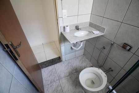 Casa para alugar com 250m², 2 quartos e 4 vagasBanheiro 1