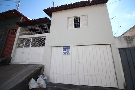 Casa para alugar com 250m², 2 quartos e 4 vagasPlaquinha Instalada 04/06/2026 DCFC-429