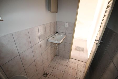 Casa para alugar com 250m², 2 quartos e 4 vagasBanheiro 2