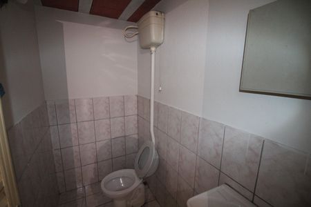 Casa para alugar com 250m², 2 quartos e 4 vagasBanheiro 2