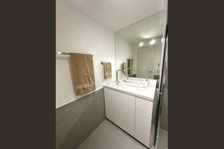Studio para alugar com 27m², 1 quarto e sem vaga Studio para alugar com 27m², 1 quarto e sem vagaBanheiro