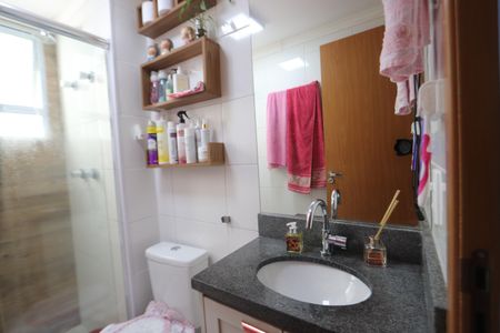 Apartamento para alugar com 48m², 2 quartos e 1 vagaBanheiro