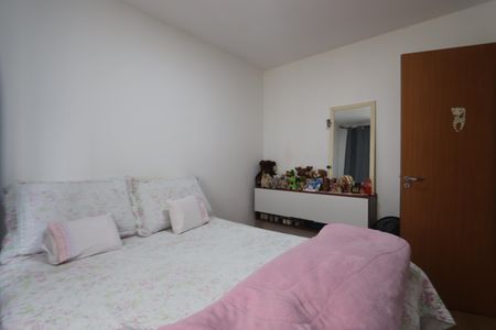 Quarto 1 de apartamento para alugar com 2 quartos, 48m² em Cidade São Mateus, São Paulo