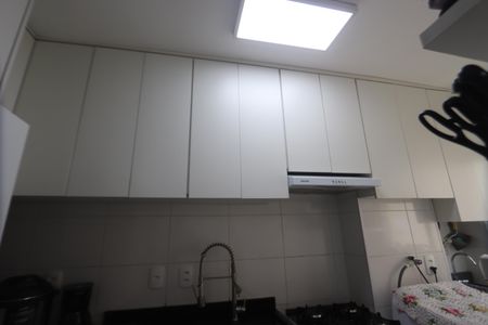 Apartamento para alugar com 48m², 2 quartos e 1 vagaCozinha e Área de Serviço