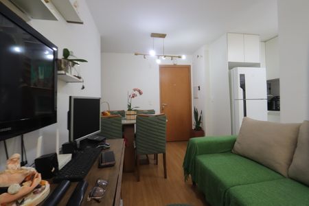 Sala de apartamento para alugar com 2 quartos, 48m² em Cidade São Mateus, São Paulo