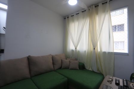 Sala de apartamento para alugar com 2 quartos, 48m² em Cidade São Mateus, São Paulo