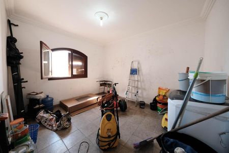Casa para alugar com 450m², 3 quartos e 6 vagasÁrea de Serviço