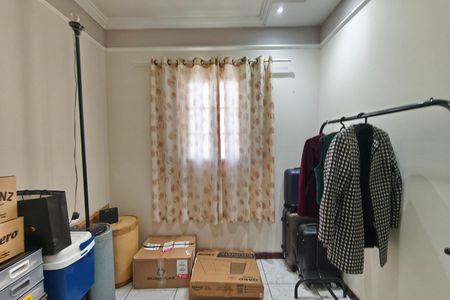 Casa para alugar com 154m², 3 quartos e 2 vagasQuarto 3
