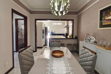 Casa para alugar com 154m², 3 quartos e 2 vagasSala de Jantar