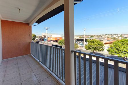 Casa para alugar com 154m², 3 quartos e 2 vagasVaranda