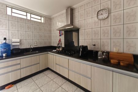 Casa para alugar com 154m², 3 quartos e 2 vagasCozinha