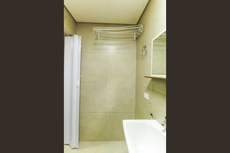 Banheiro de kitnet/studio para alugar com 1 quarto, 30m² em Mooca, São Paulo