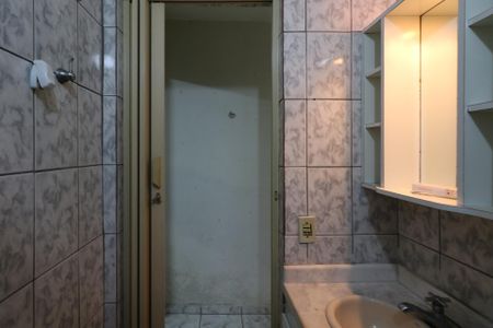Casa à venda com 189m², 3 quartos e 2 vagas Casa à venda com 189m², 3 quartos e 2 vagasEquicula