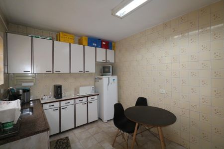 Casa à venda com 189m², 3 quartos e 2 vagas Casa à venda com 189m², 3 quartos e 2 vagasCozinha